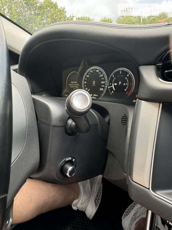 Седан Jaguar XF 2016 в Коломые фото 75 Седан Jaguar XF 2016 в Коломые