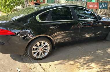 Седан Jaguar XF 2016 в Полтаве