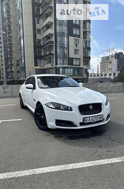 Седан Jaguar XF 2011 в Киеве