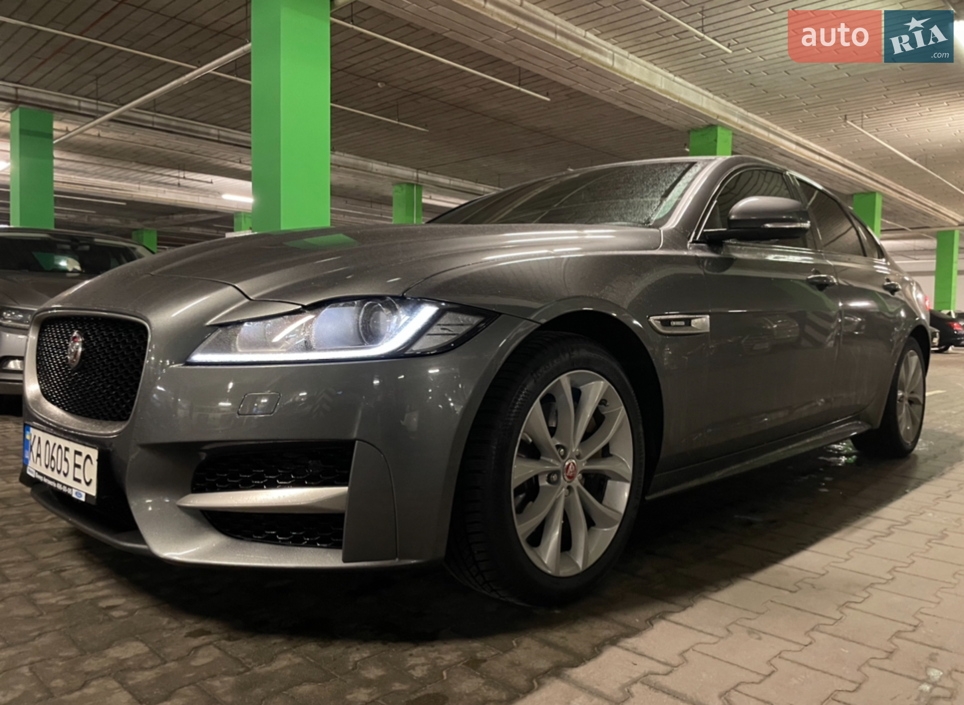 2016 Jaguar XF - мініатюра 4
