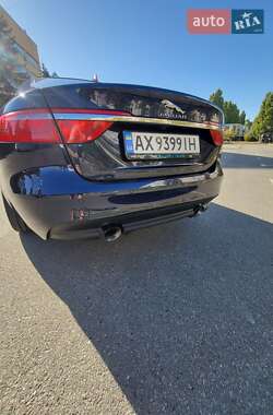 Седан Jaguar XF 2015 в Киеве