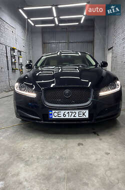 Седан Jaguar XF 2012 в 