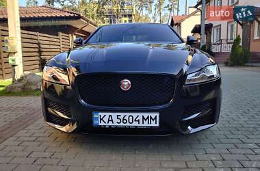 Седан Jaguar XF 2018 в Києві