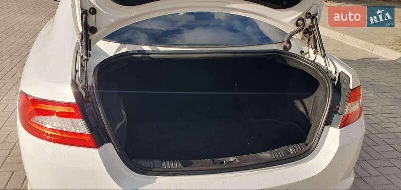 Седан Jaguar XF 2013 в Запорожье