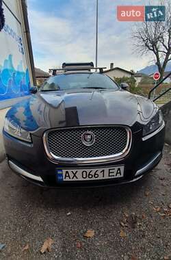 Седан Jaguar XF 2013 в Вінниці