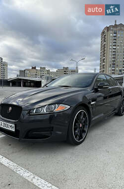 Седан Jaguar XF 2015 в Києві