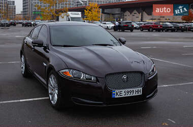 Седан Jaguar XF 2013 в Києві