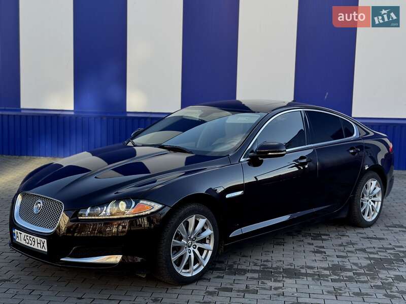 Jaguar XF 2012