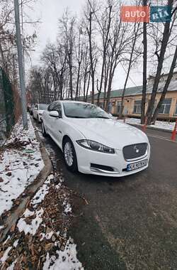 Седан Jaguar XF 2012 в Києві