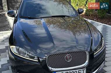 Седан Jaguar XF 2015 в 