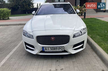 Седан Jaguar XF 2016 в Белогородке