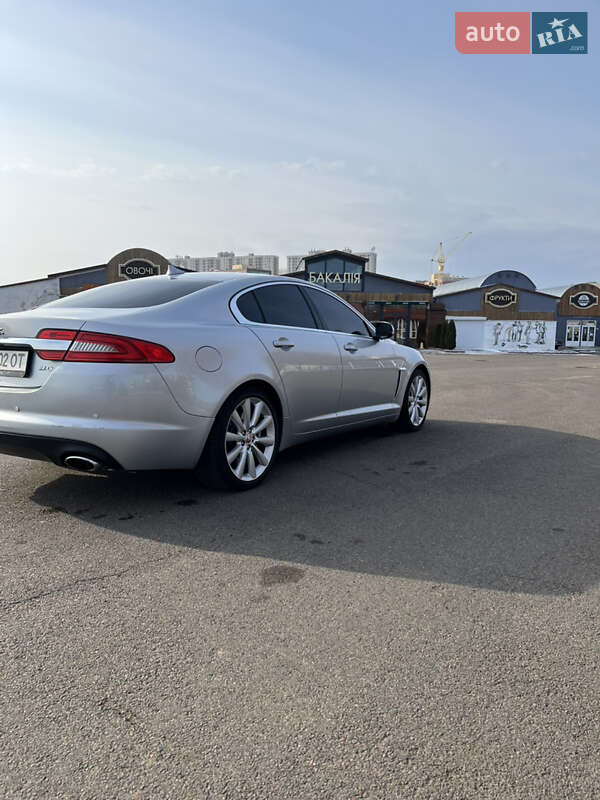 Седан Jaguar XF 2014 в Одессе