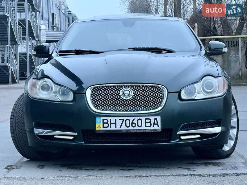 Седан Jaguar XF 2009 в Одессе