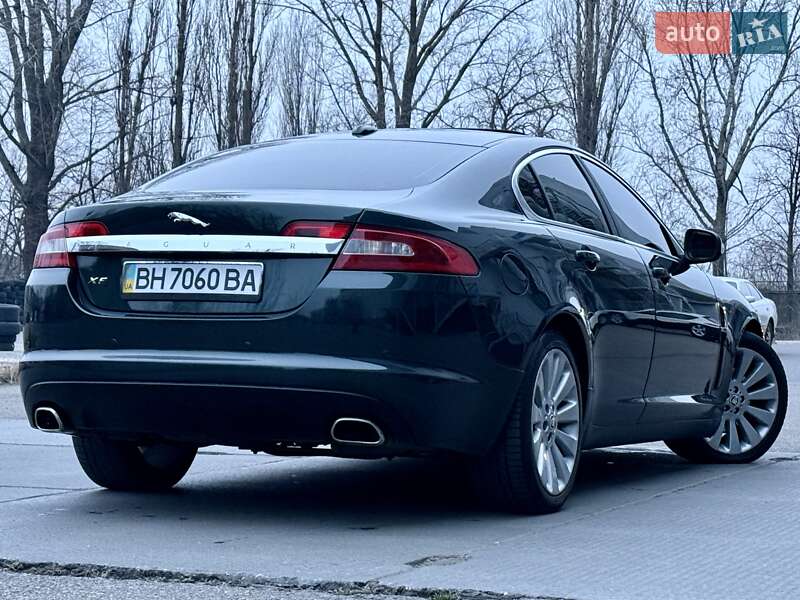 Седан Jaguar XF 2009 в Одессе
