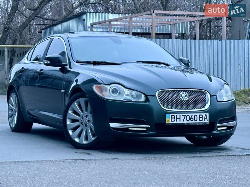 Седан Jaguar XF 2009 в Одессе