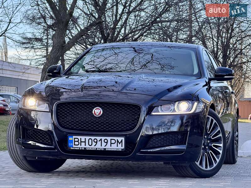 Седан Jaguar XF 2019 в Одессе