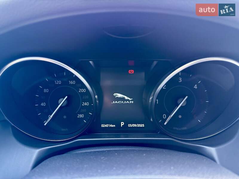 Седан Jaguar XF 2019 в Одессе