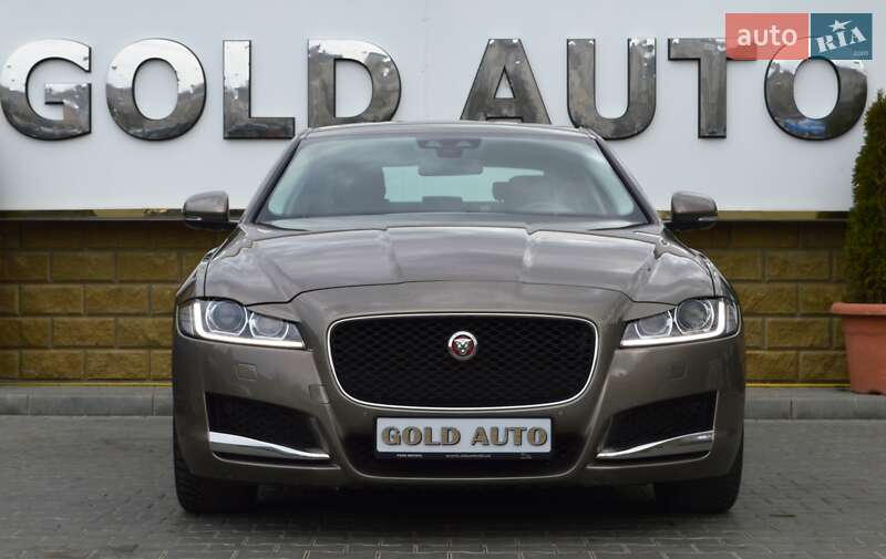 Седан Jaguar XF 2016 в Одессе