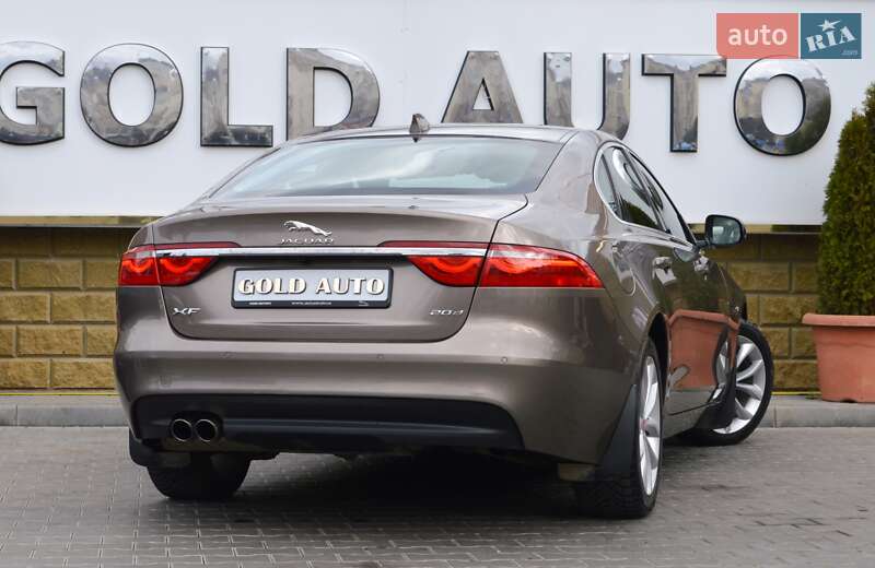 Седан Jaguar XF 2016 в Одессе
