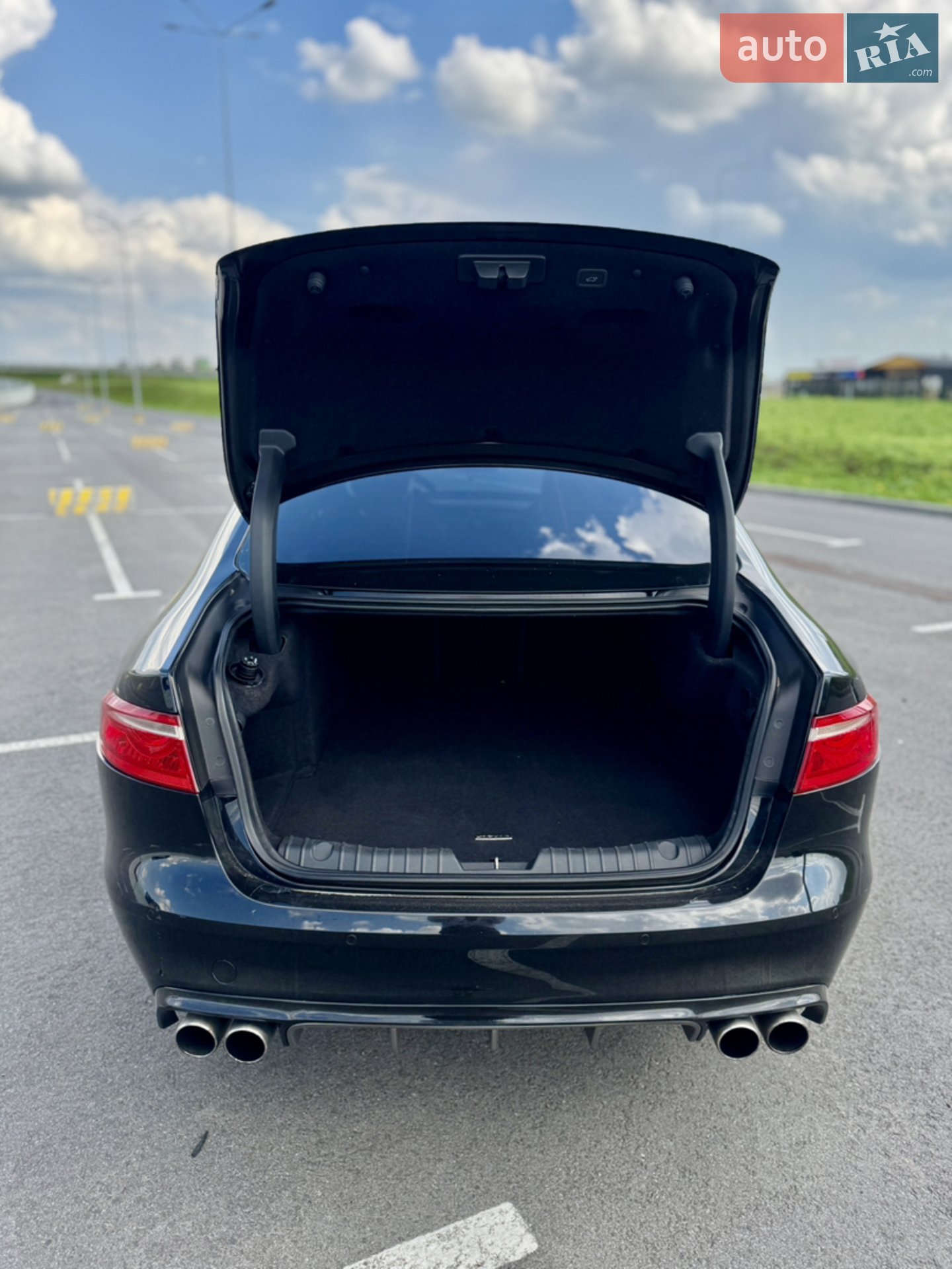2017 Jaguar XF - мініатюра 34