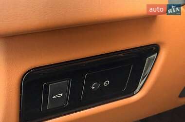 Седан Jaguar XF 2017 в 