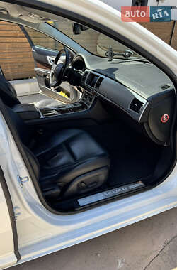 Універсал Jaguar XF 2014 в 