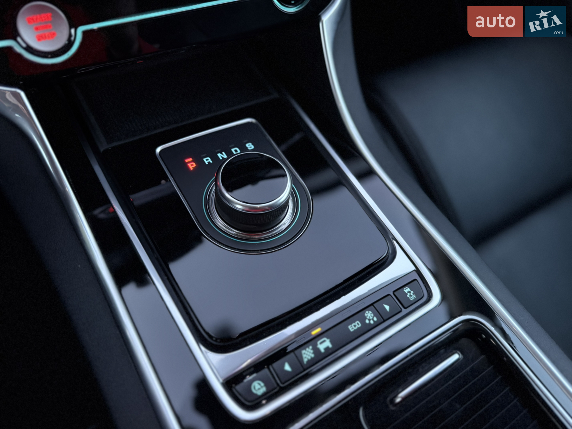 2017 Jaguar XF - мініатюра 25