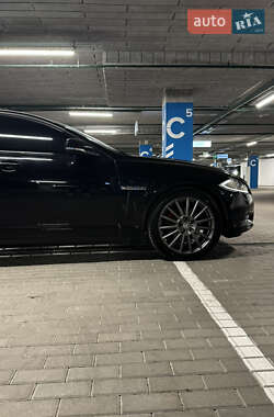 Седан Jaguar XF 2012 в 
