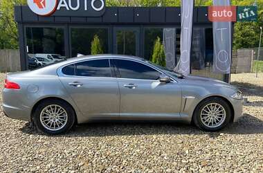 Седан Jaguar XF 2013 в 