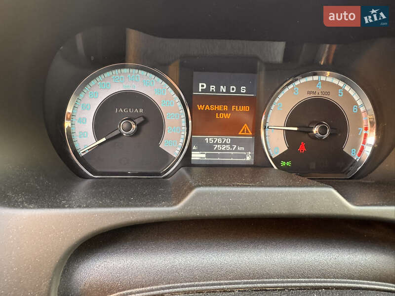 Седан Jaguar XF 2010 в Киеве