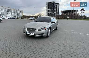 Седан Jaguar XF 2013 в 