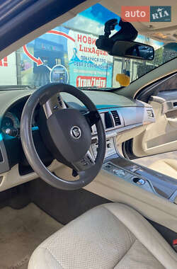Седан Jaguar XF 2008 в 