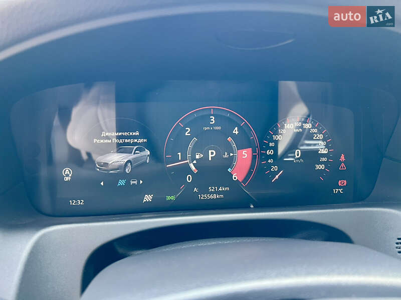 Седан Jaguar XF 2018 в Валках