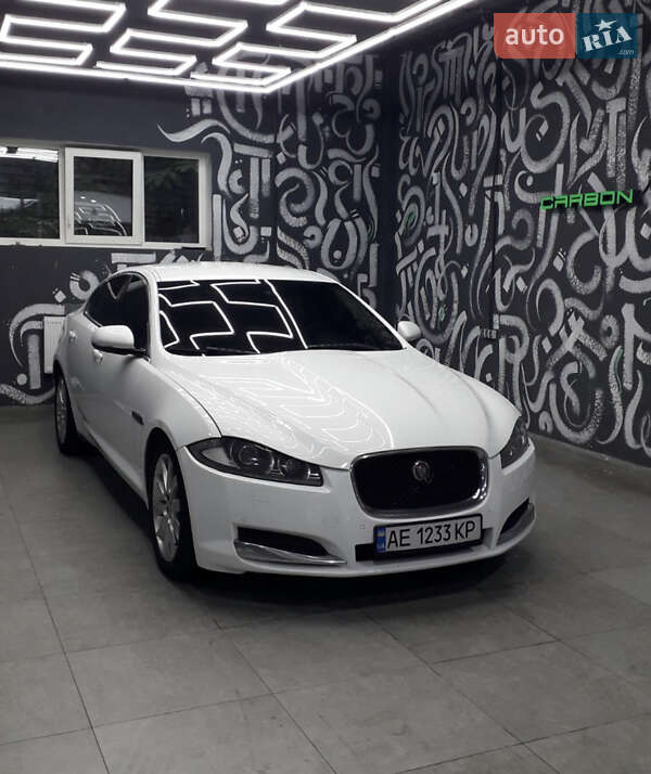 Jaguar XF 2015 Jaguar XF 2015