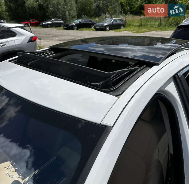 Седан Jaguar XF 2017 в Києві