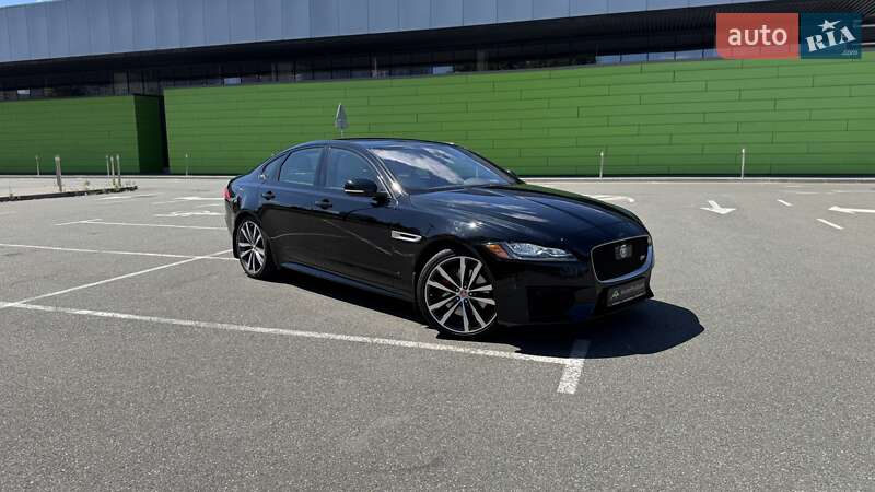 Jaguar XF 2015