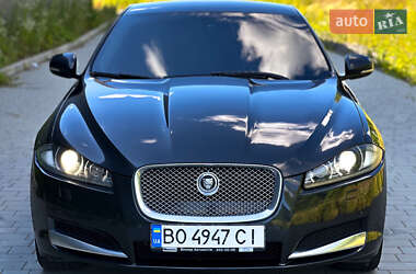 Седан Jaguar XF 2013 в 
