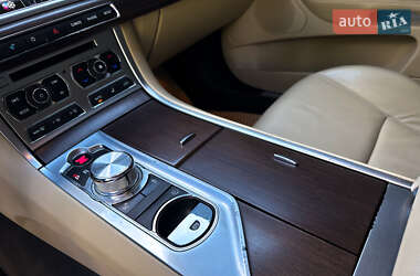 Седан Jaguar XF 2013 в 