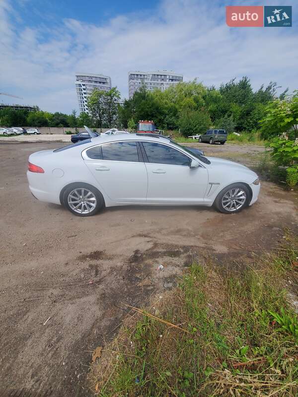 Седан Jaguar XF 2013 в Львове фото 13 Седан Jaguar XF 2013 в Львове