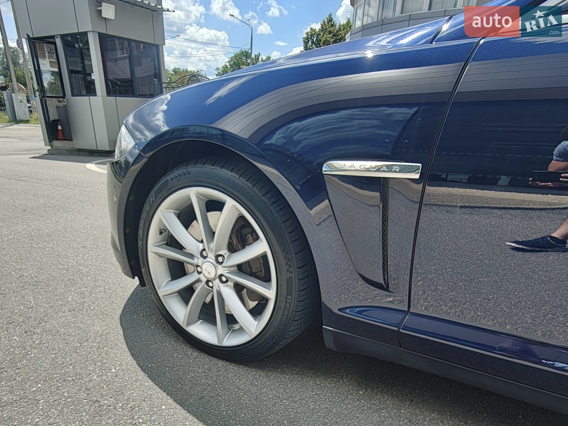 2015 Jaguar XF - мініатюра 16