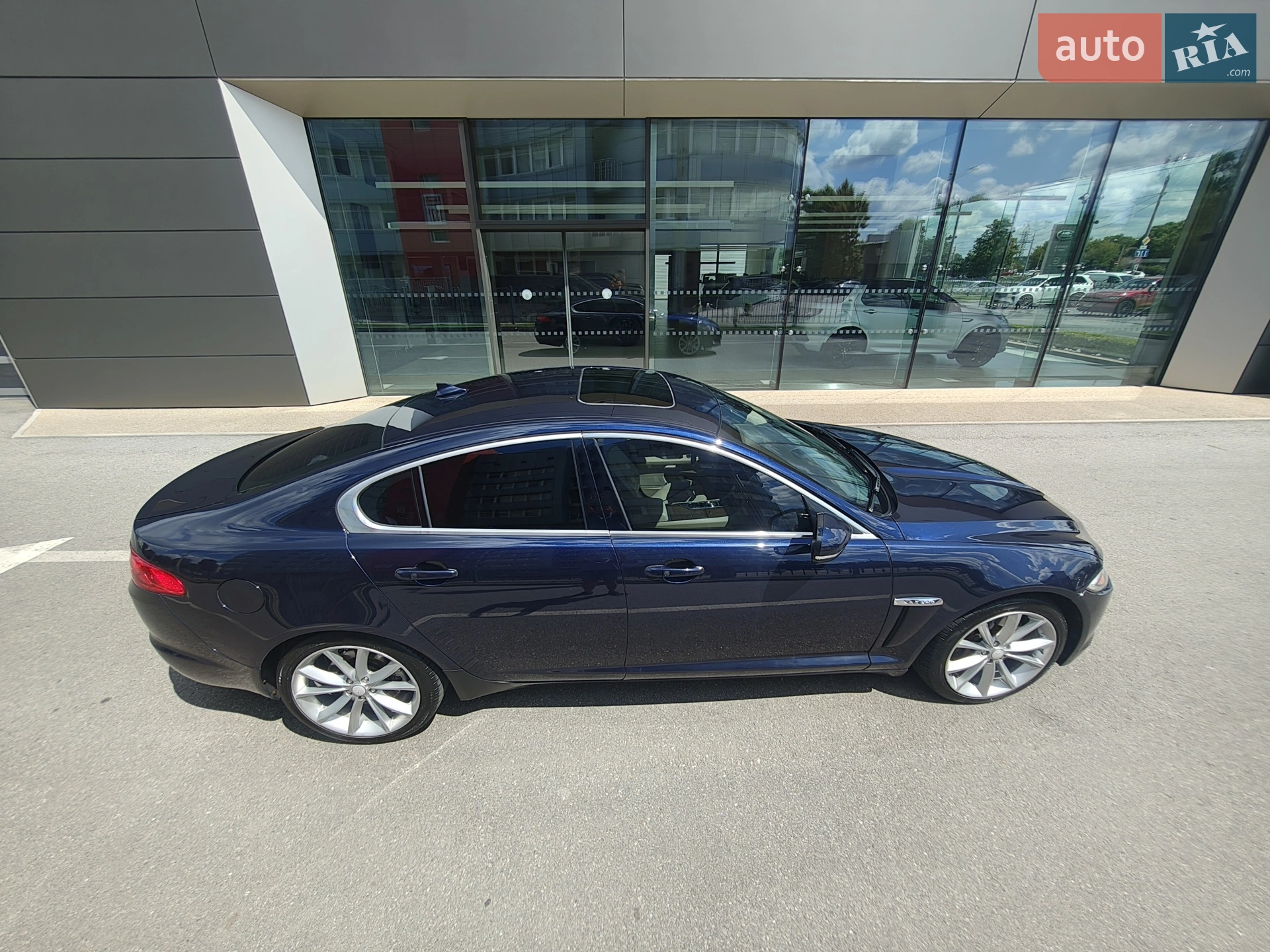 2015 Jaguar XF - мініатюра 19