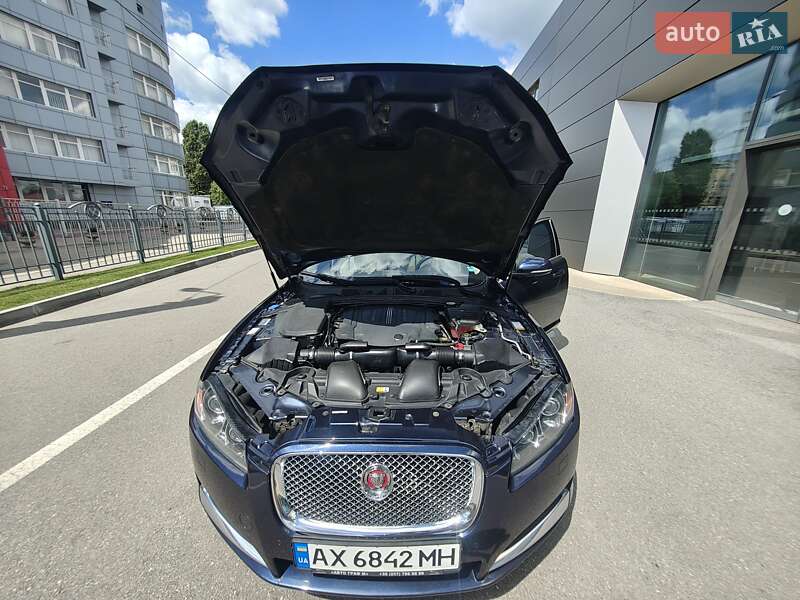 Седан Jaguar XF 2015 в Харькове фото 47 Седан Jaguar XF 2015 в Харькове
