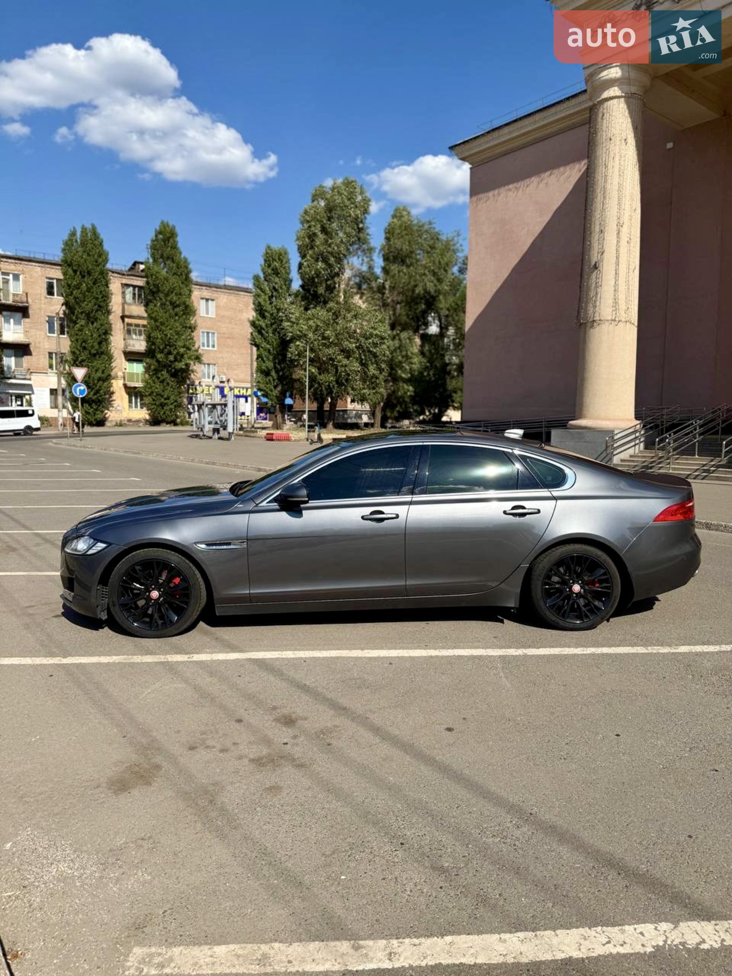 2015 Jaguar XF - мініатюра 5