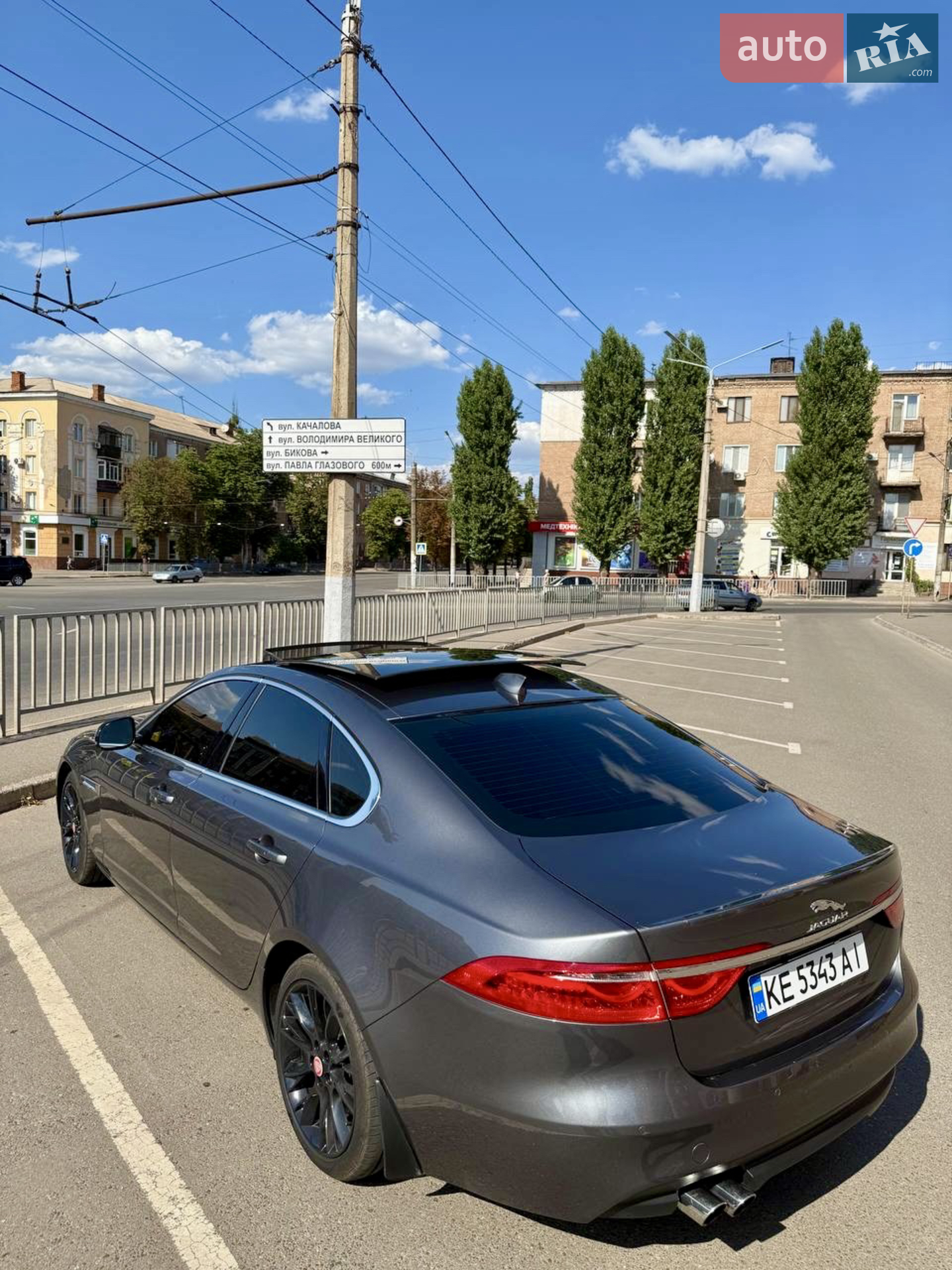 2015 Jaguar XF - мініатюра 14