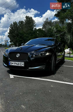 Седан Jaguar XF 2012 в Киеве