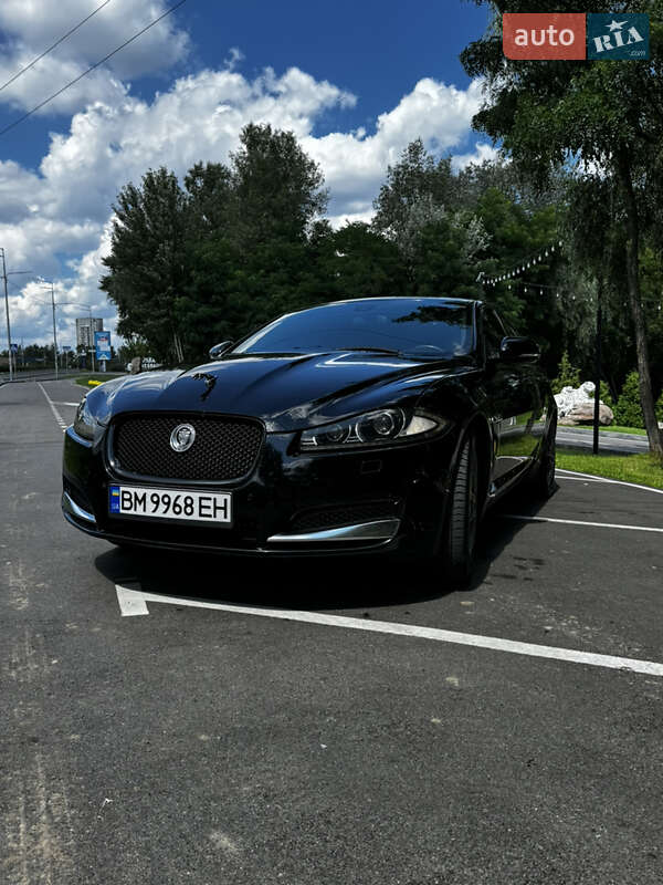 Jaguar XF 2012