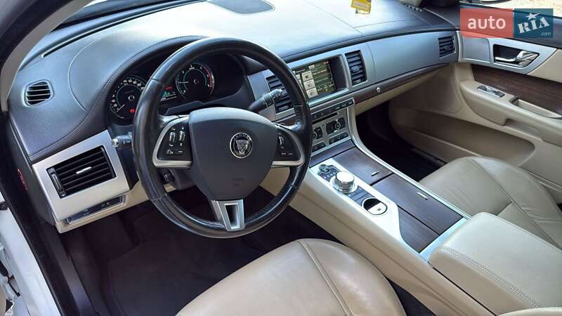 Седан Jaguar XF 2014 в Днепре фото 21 Седан Jaguar XF 2014 в Днепре