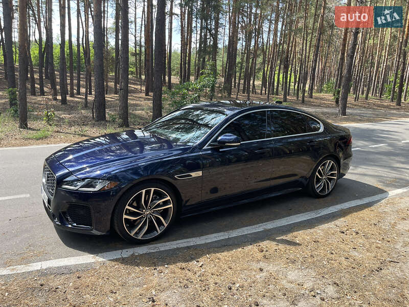 Седан Jaguar XF 2024 в Полтаве