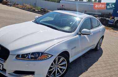 Седан Jaguar XF 2013 в Виноградове
