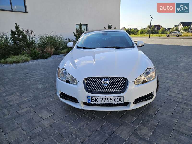 Седан Jaguar XF 2010 в Луцьку фото 18 Седан Jaguar XF 2010 в Луцьку